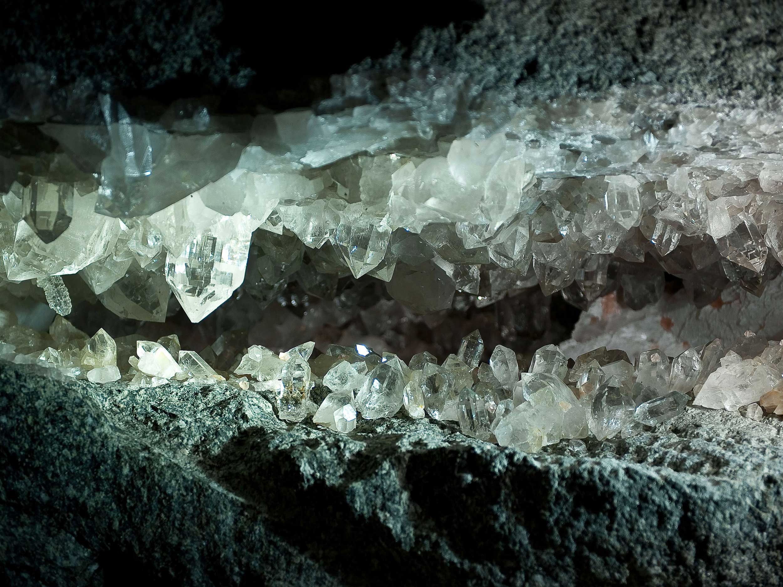 Kristallkluft-Gerstenegg ,-Foto-Neil-Barcley
