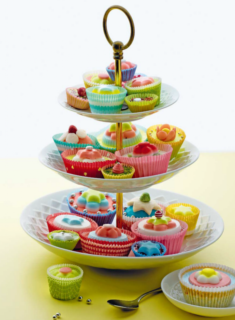 Cupcakes aus Seife in einer Etagere