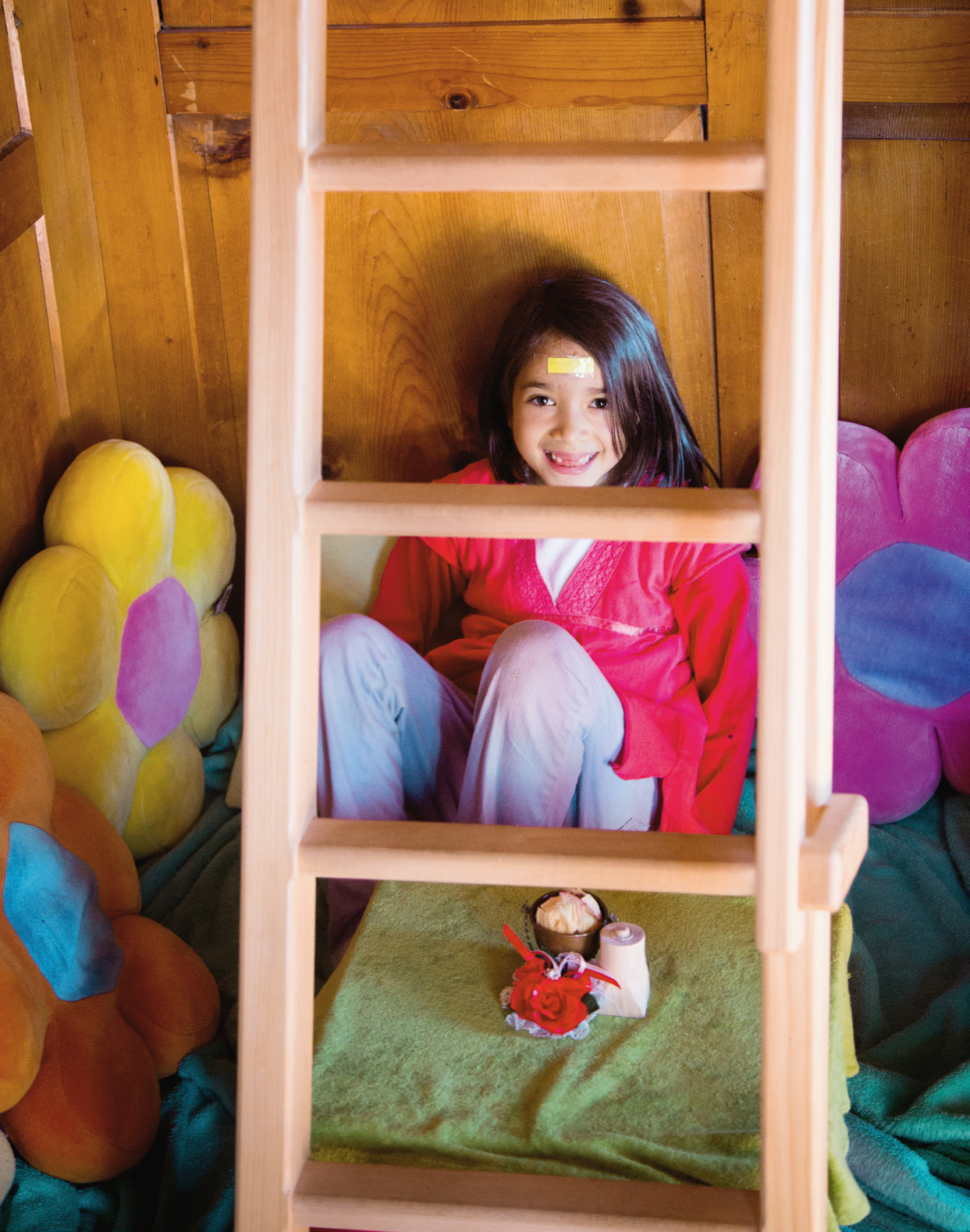 Emilia im Kinderzimmer