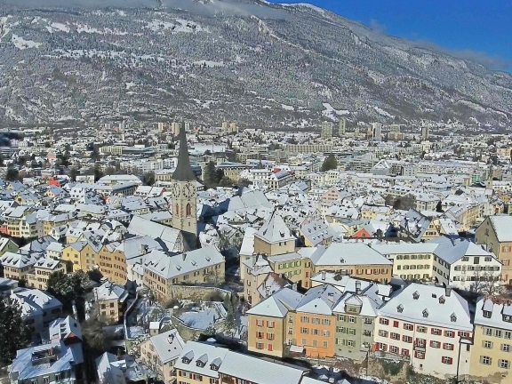 sehenswuerdigkeit panorama winter yvonnebollhalder-drohne (5)